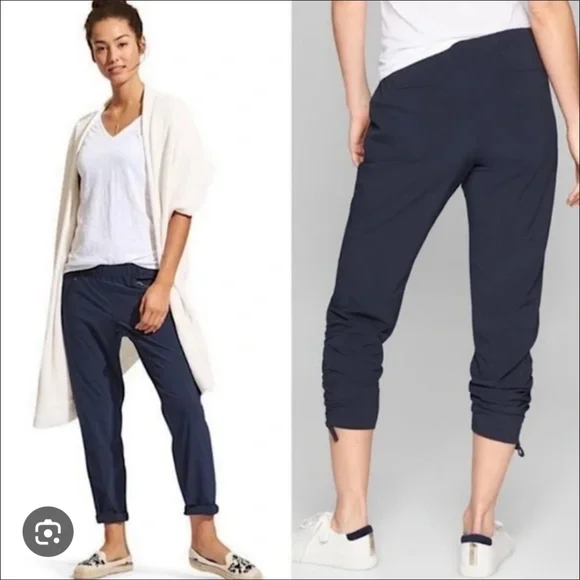 Athleta Aspire Pants Navy Blue 4P EUC - Picture 1 of 12